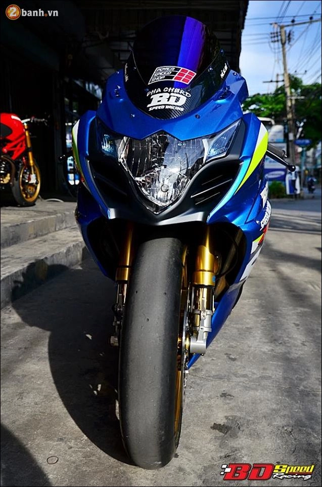 Suzuki gsx-r1000 vẻ đẹp hoang tưởng từ át chủ bài bd speed racing