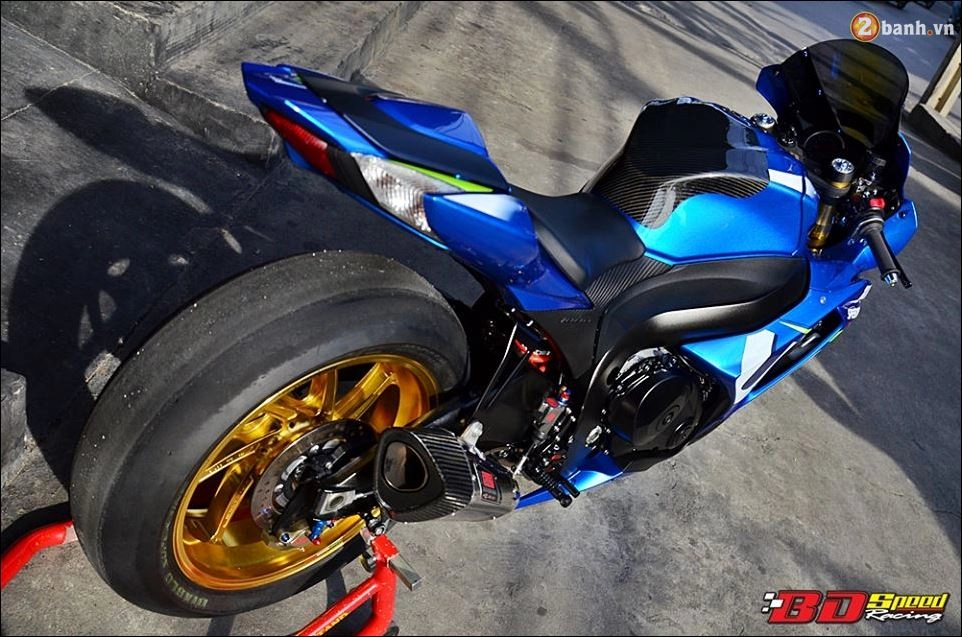 Suzuki gsx-r1000 vẻ đẹp hoang tưởng từ át chủ bài bd speed racing