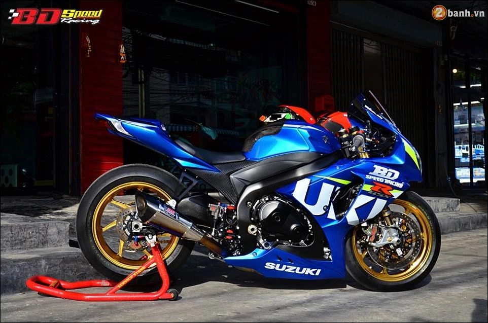 Suzuki gsx-r1000 vẻ đẹp hoang tưởng từ át chủ bài bd speed racing