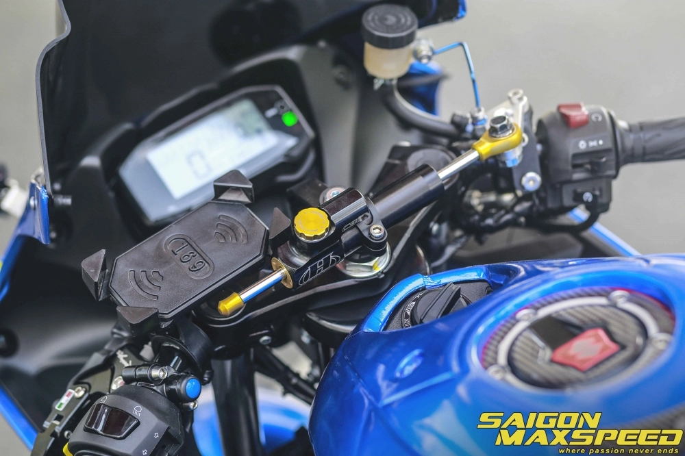 Suzuki gsx r150 độ gây ấn tượng người xem với option đồ chơi đẳng cấp