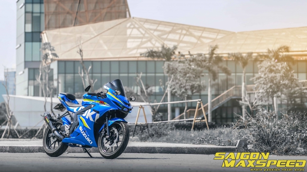 Suzuki gsx r150 độ gây ấn tượng người xem với option đồ chơi đẳng cấp