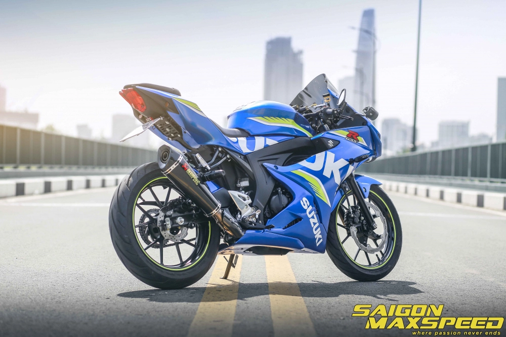 Suzuki gsx r150 độ gây ấn tượng người xem với option đồ chơi đẳng cấp