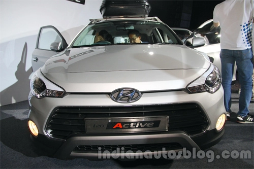  thêm ảnh hyundai i20 acitve 