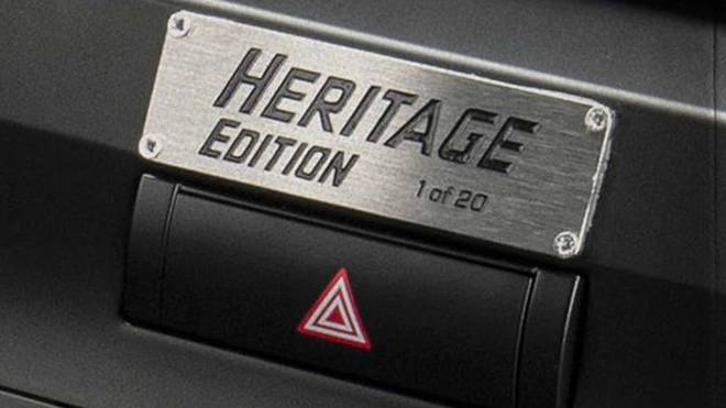 Toyota land cruiser heritage edition 2020 mang thiết kế mộc mạc hoài cổ