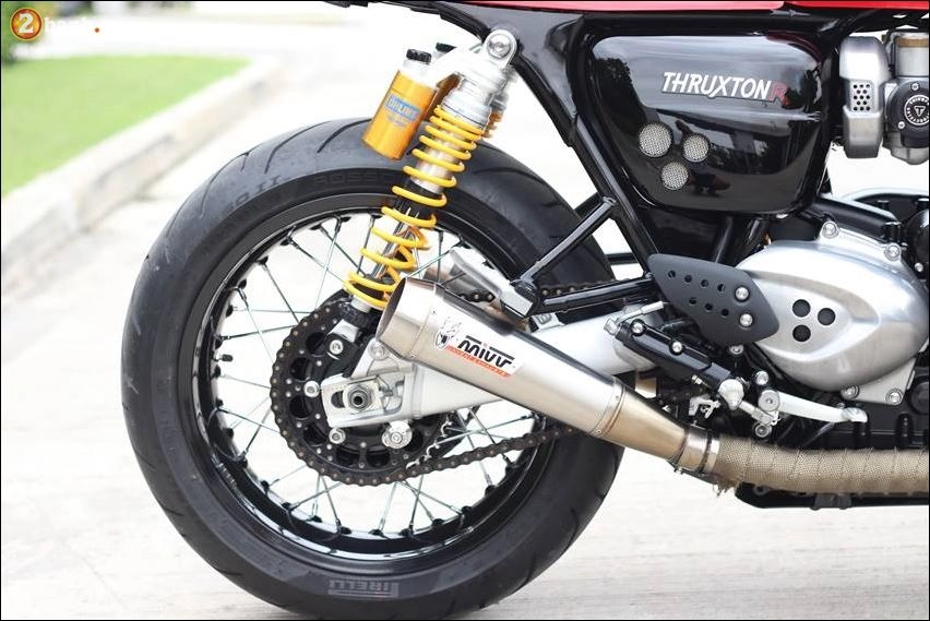 Triumph thruxton r sự trở lại đầy mê hoặc của dòng cafe race