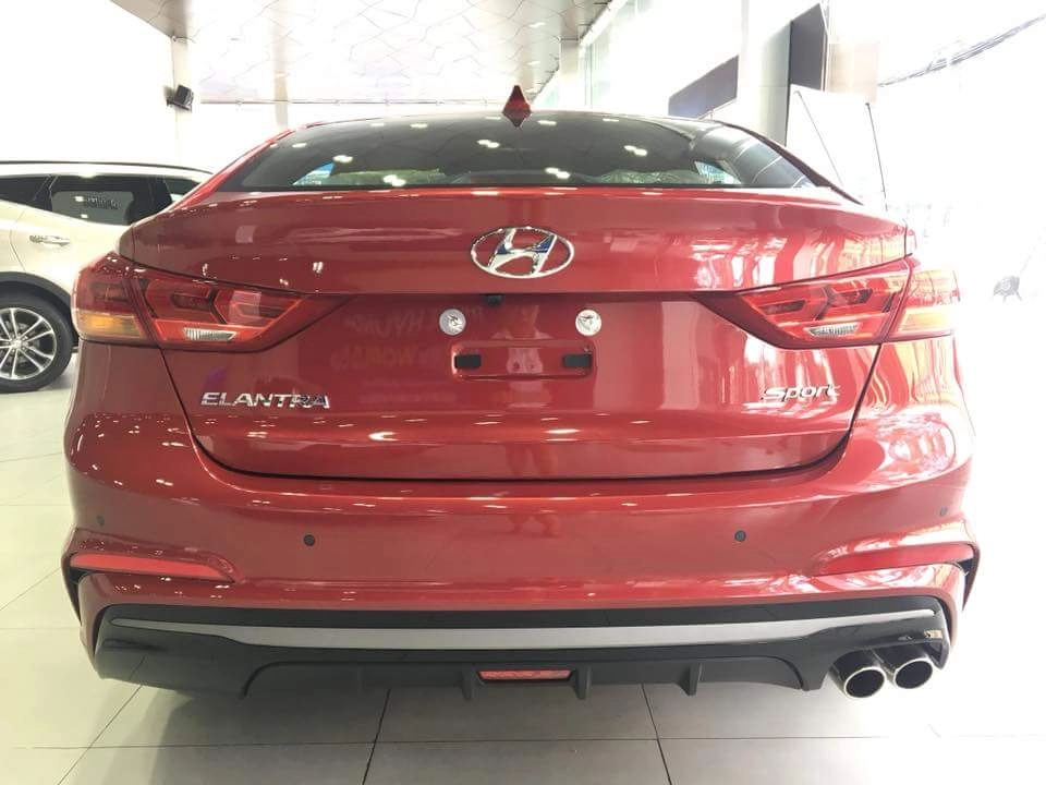 Tuần vàng km sốc hyundai elantra sport 16 turbo 2018 đủ màu giao ngay