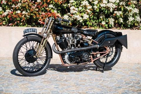 Xe máy cổ superior ss100 đời năm 1928 đang được rao bán với giá 172 tỷ đồng