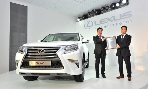  xe sang lexus khai trương đại lý chính hãng đầu tiên tại hà nội 