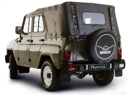 Xe uaz ở việt nam cắt điều hòa để hạ giá