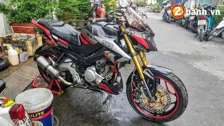 Yamaha fz 150i với dàn chân biến đổi gen