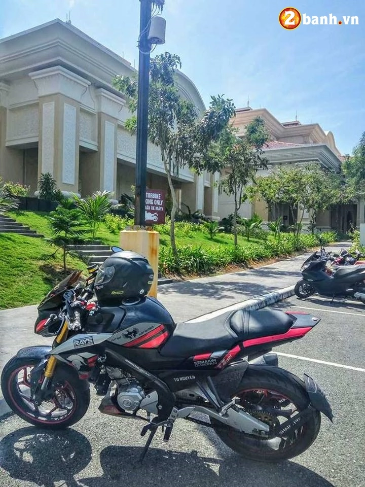 Yamaha fz 150i với dàn chân biến đổi gen