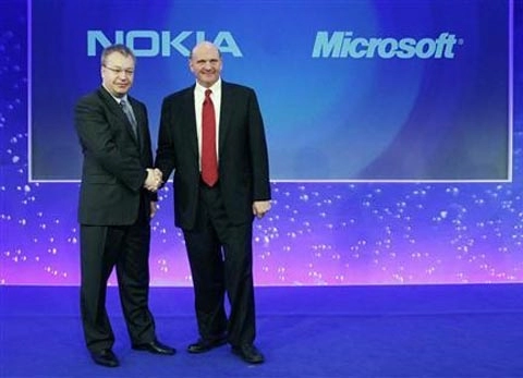 Ceo nokia khẳng định không bán mảng smartphone