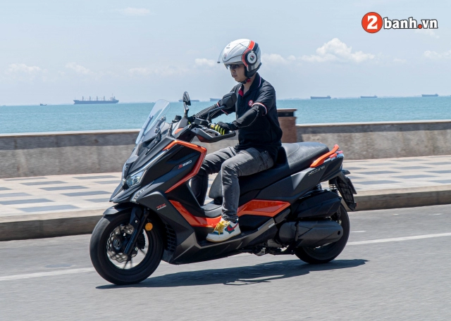 Đánh giá kymco xciting s350 thoải mái đường dài tiện ích cao cấp với mức giá 145 triệu đồng