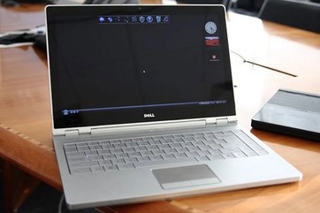 Dell adamo tại việt nam giá 3199 usd