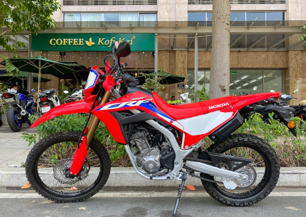 Honda crf300l 2023 đầu tiền về tại vn kèm giá bán