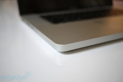 Macbook pro dùng intel core i7