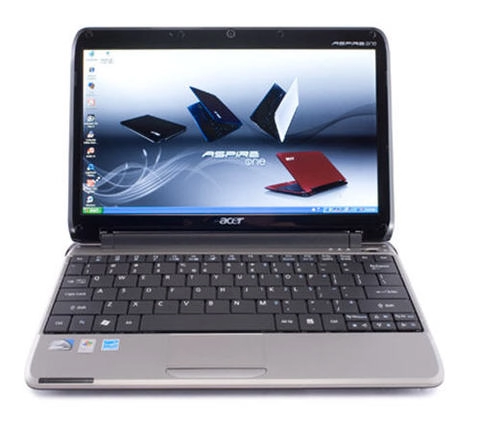 Netbook chạy đua màn hình lớn