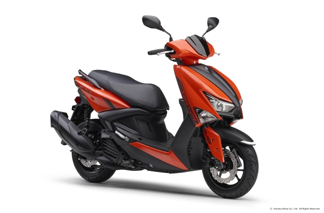 Yamaha ra mắt phiên bản mới của mẫu xe 2 đĩa được mọi người trông chờ