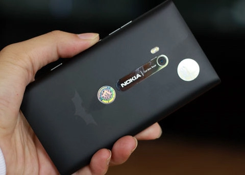 Lumia 900 phiên bản người dơi tại việt nam