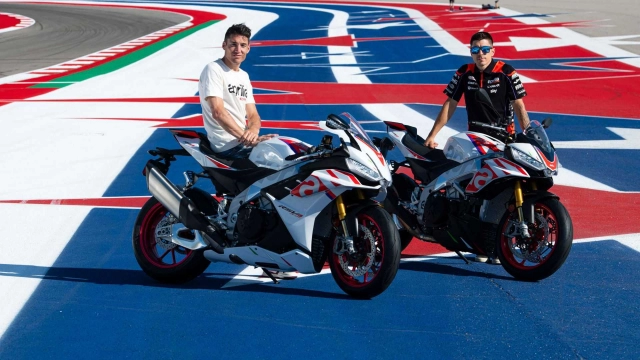 Phiên bản đặc biệt của aprilia rsv4 factory 2023 và tuono factory 2023 xuất hiện tại cota