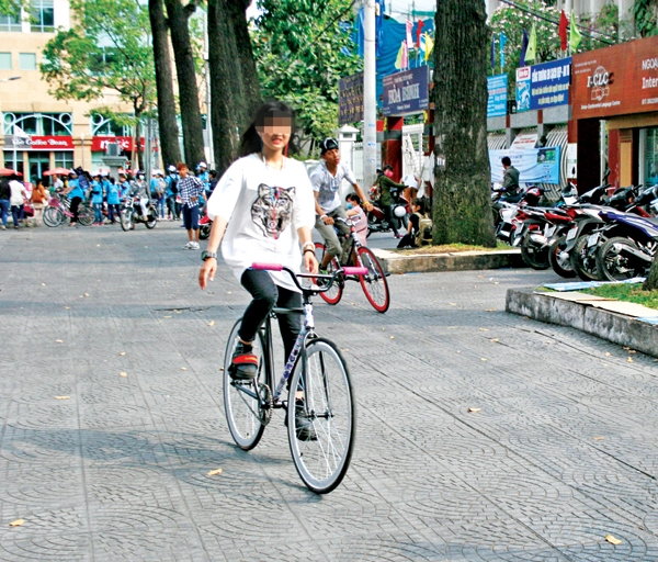 Sử dụng xe đạp để tham giao giao thông csgt vẫn có thể phạt tiền như thường