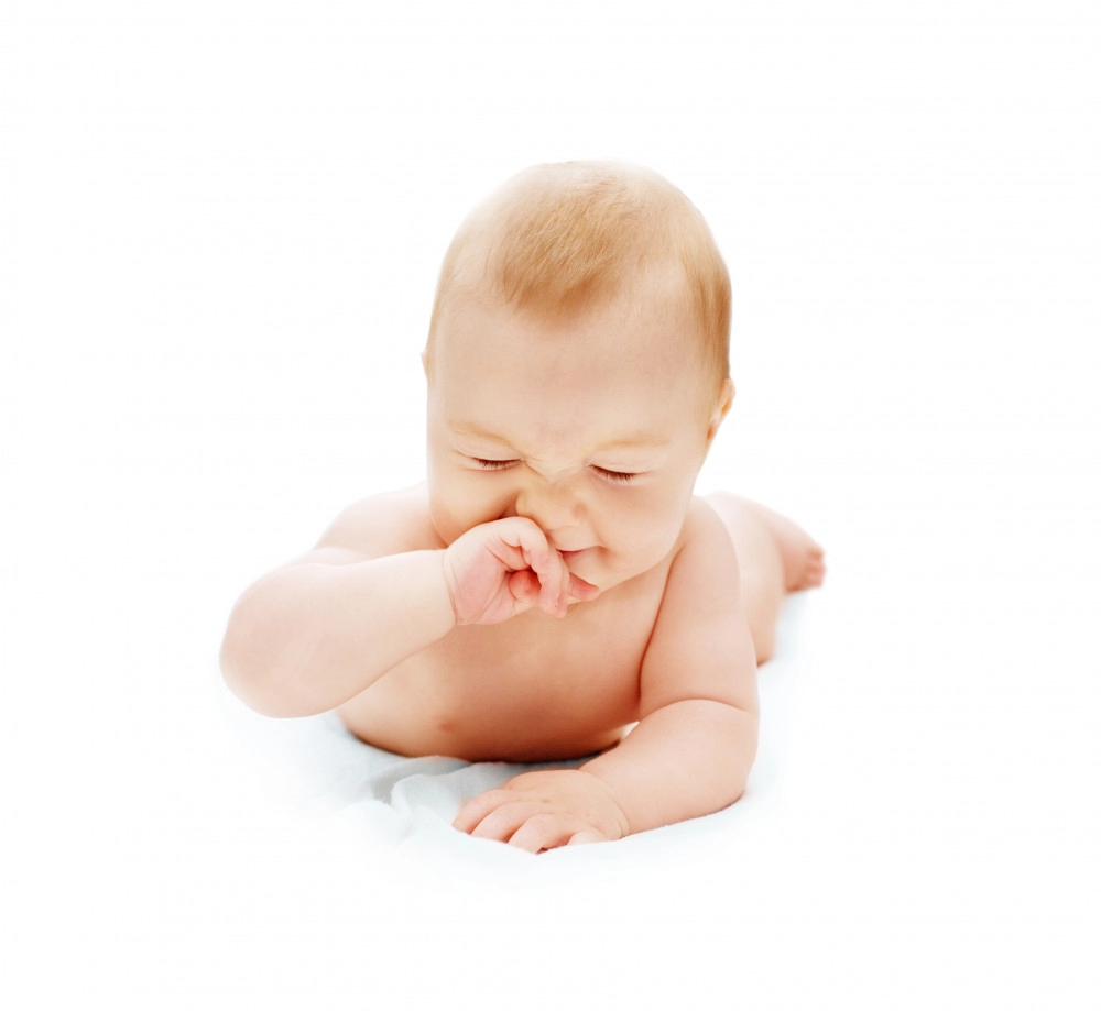 Trẻ sơ sinh bị nghẹt mũi mẹ xử lý sao cho đúng cách