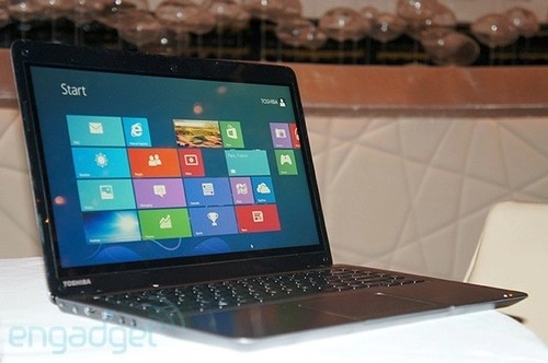 Ultrabook toshiba màn hình cảm ứng giá hơn 16 triệu đồng