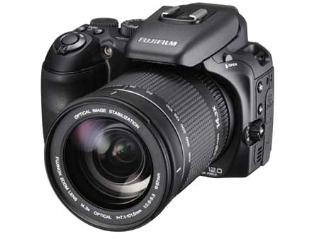 Fujifilm tung máy ảnh 3d kèm loạt camera mới