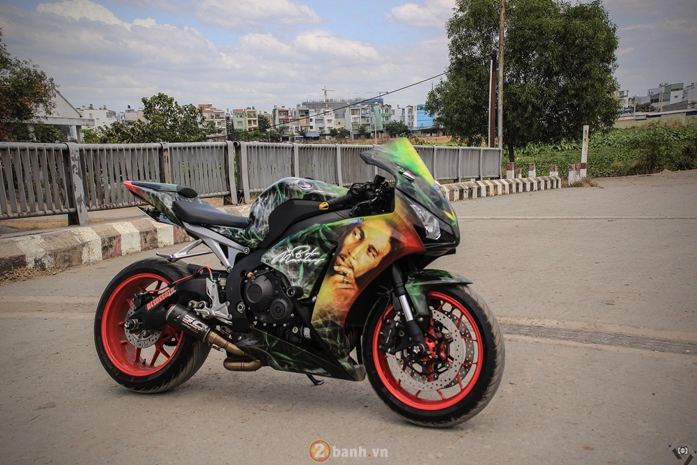 Honda cbr1000rr độ phiên bản bob marley