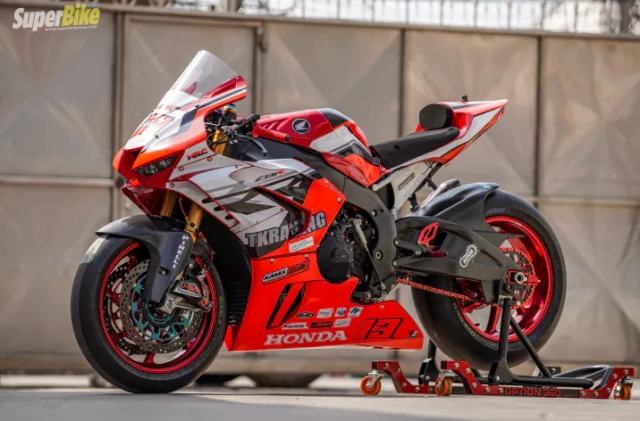 Honda cbr1000rr-r độ full race đến từ tk racing