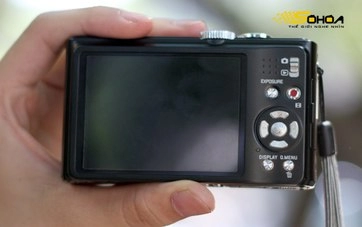 Siêu zoom của leica tại việt nam