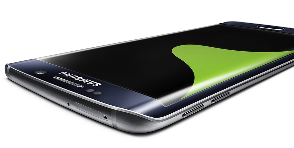 Galaxy s6 edge plus chính thức có mặt to hơn đẹp hơn và nhiều tính năng mới cho màn hình cong