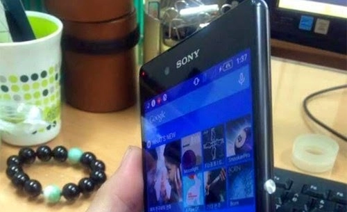 Sony xperia z4 không có nắp đậy chống nước