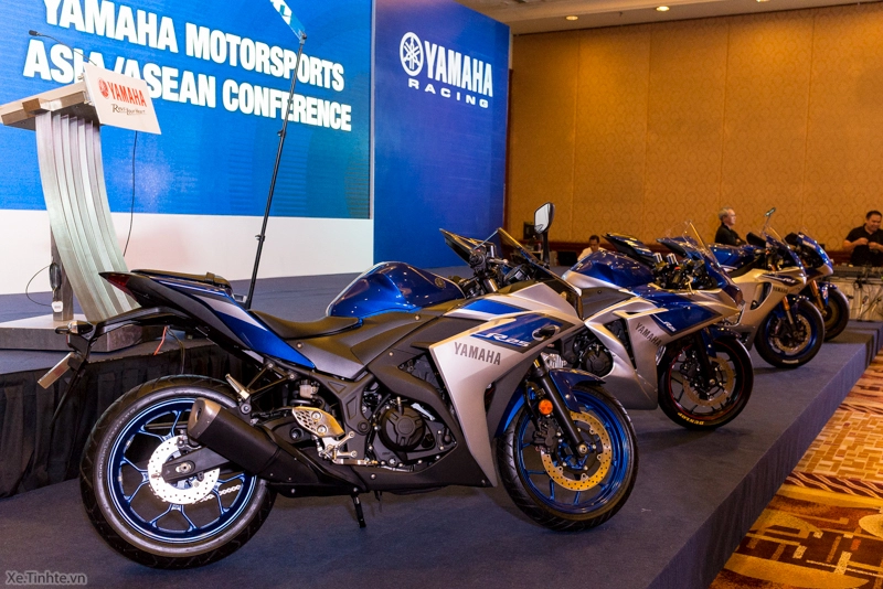 Yamaha m1 2015 và r25 2015 cùng xuất hiện tại malaysia