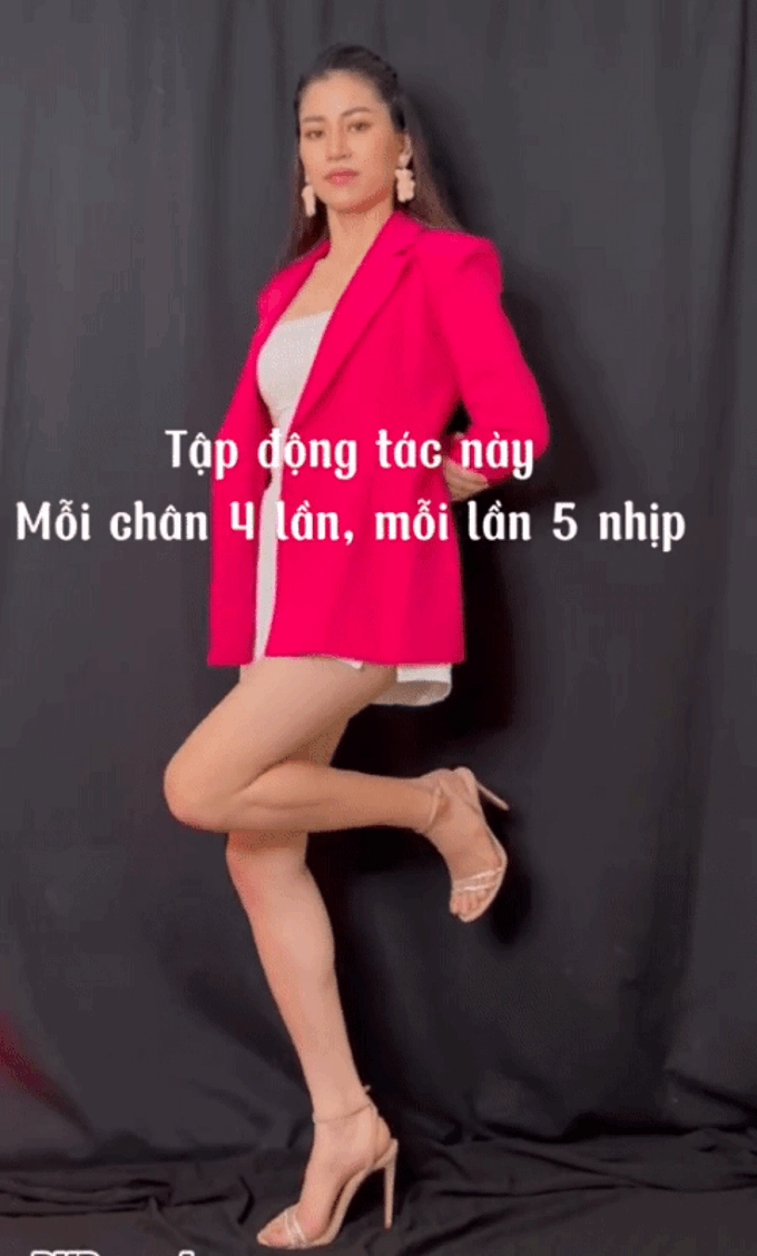 Cô hướng dẫn viên nhà tù côn đảo đi cao gót trên song sắt 6 triệu người tò mò vào xem