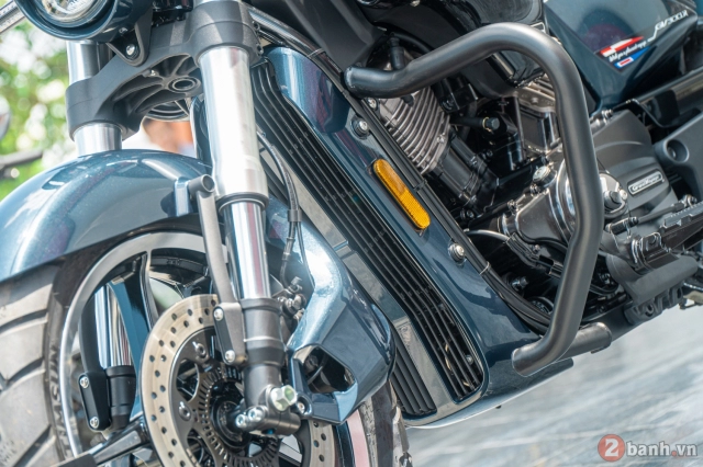 Gv300r - xe mô tô 300 phân khối trang bị động cơ v-twin duy nhất tại việt nam