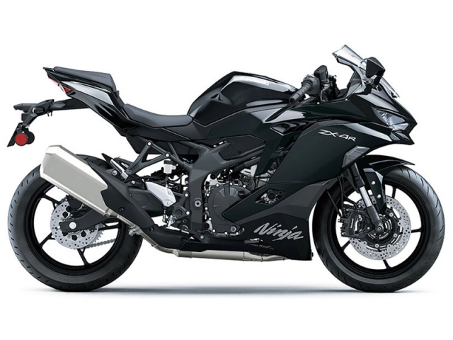 Kawasaki ra mắt ninja zx-4r tại ấn độ với giá hơn 200 triệu đồng