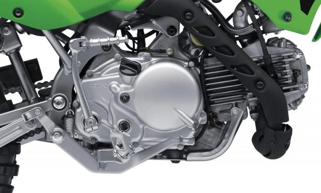 Kawasaki tung ra mẫu xe côn tay 110cc không dành cho số đông