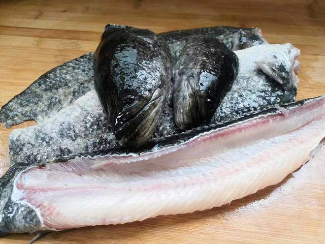 Loại rau giá tiền tính theo bát vừa ngon rẻ lại tốt cho tiêu hóa đem nấu với cá được món cực ngon