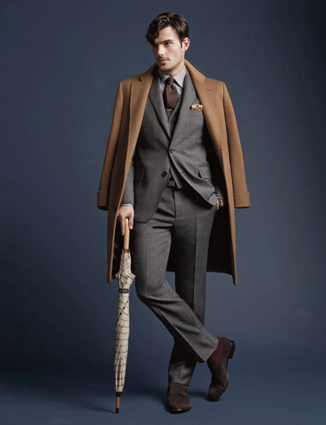 Mùa hè 2019 sale cực khủng từ brooks brothers và valentino rudy