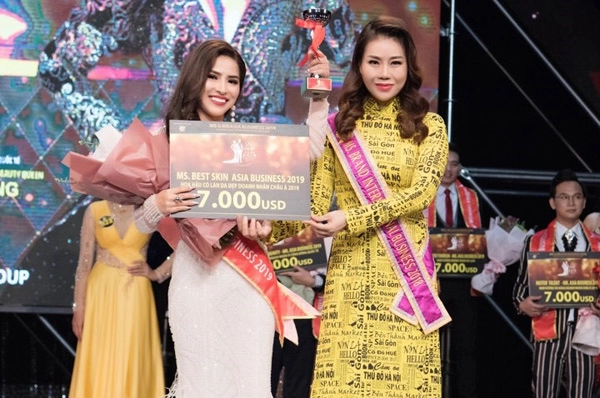 Người đẹp olivia dành cú đúp tại sân chơi hoa hậu doanh nhân châu á 2019