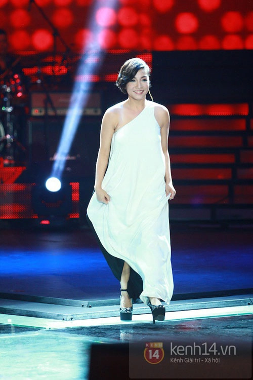 Thời trang thất thường của giám khảo the voice 2013