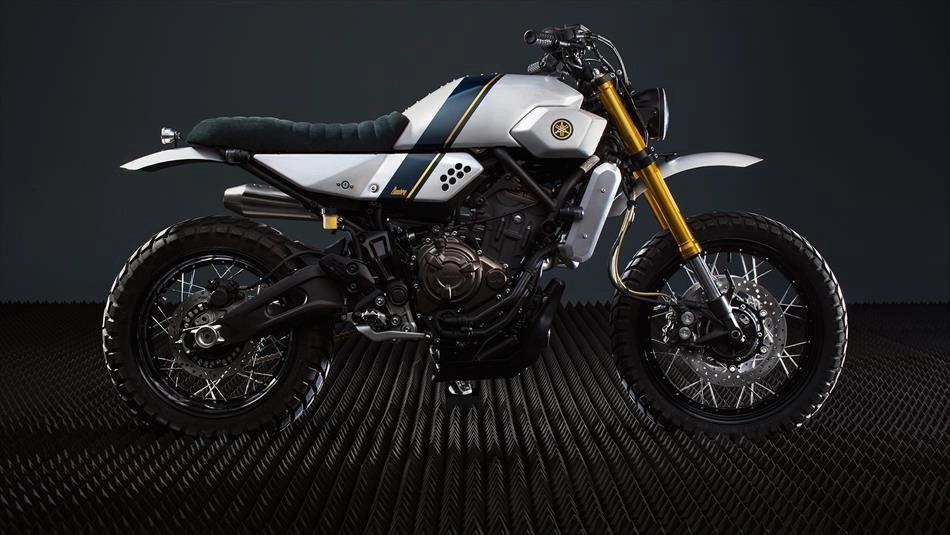 Yamaha xsr700 vô cùng ấn tượng trong bản độ tracker từ bunker customs cycle