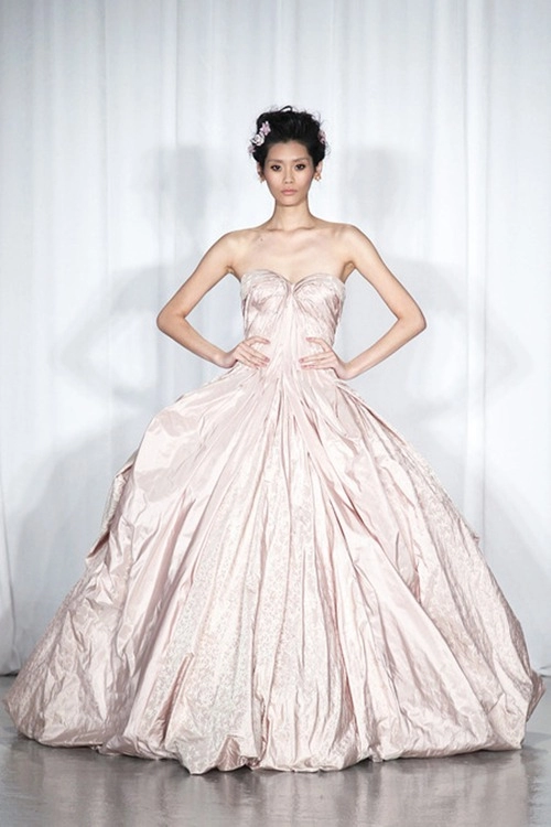 Zac posen lãng mạn thăng hoa