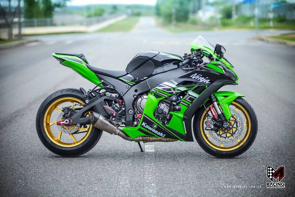 Kawasaki ninja zx-10r 2016 độ siêu khủng tại việt nam