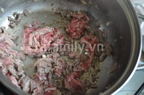Canh thịt bò thơm mát bổ dưỡng