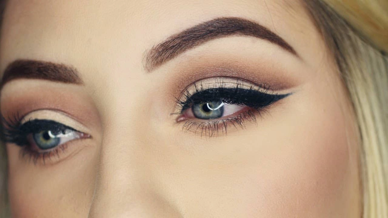 Cut crease - nâng cấp trang điểm mắt khói như kim kardashian và loạt sao âu mỹ