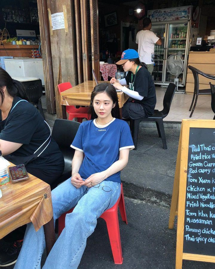 Jang nara tung hình giáng sinh mặt như nữ sinh trung học làn da lột sạch mỹ phẩm u50 đẹp cỡ này