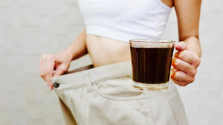 Người chỉ uống cà phê và người chọn ăn sáng đơn sơ ai giảm cân hiệu quả hơn