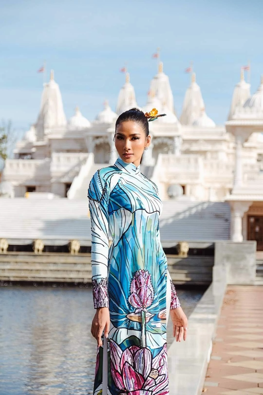 Hoàng thùy được ví như một fashionista chính hiệu tại miss universe 2019